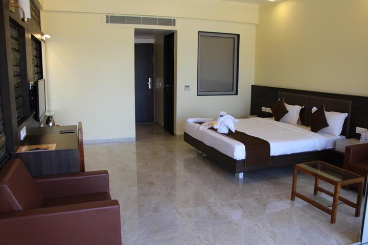 Krishna Beach Resorts - ديو المظهر الخارجي الصورة